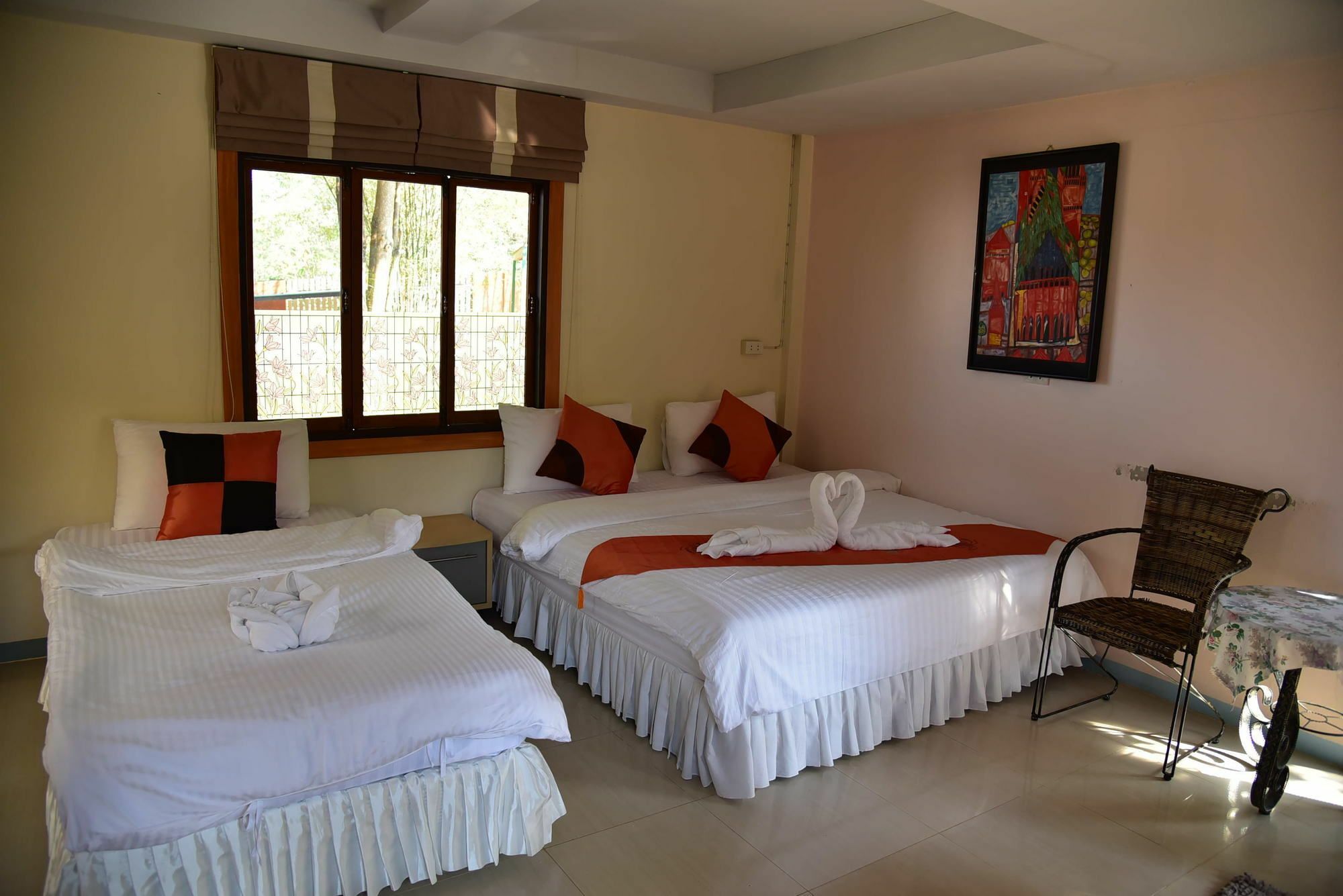 Dusit Talai Resort Nong Nam Daeng Extérieur photo