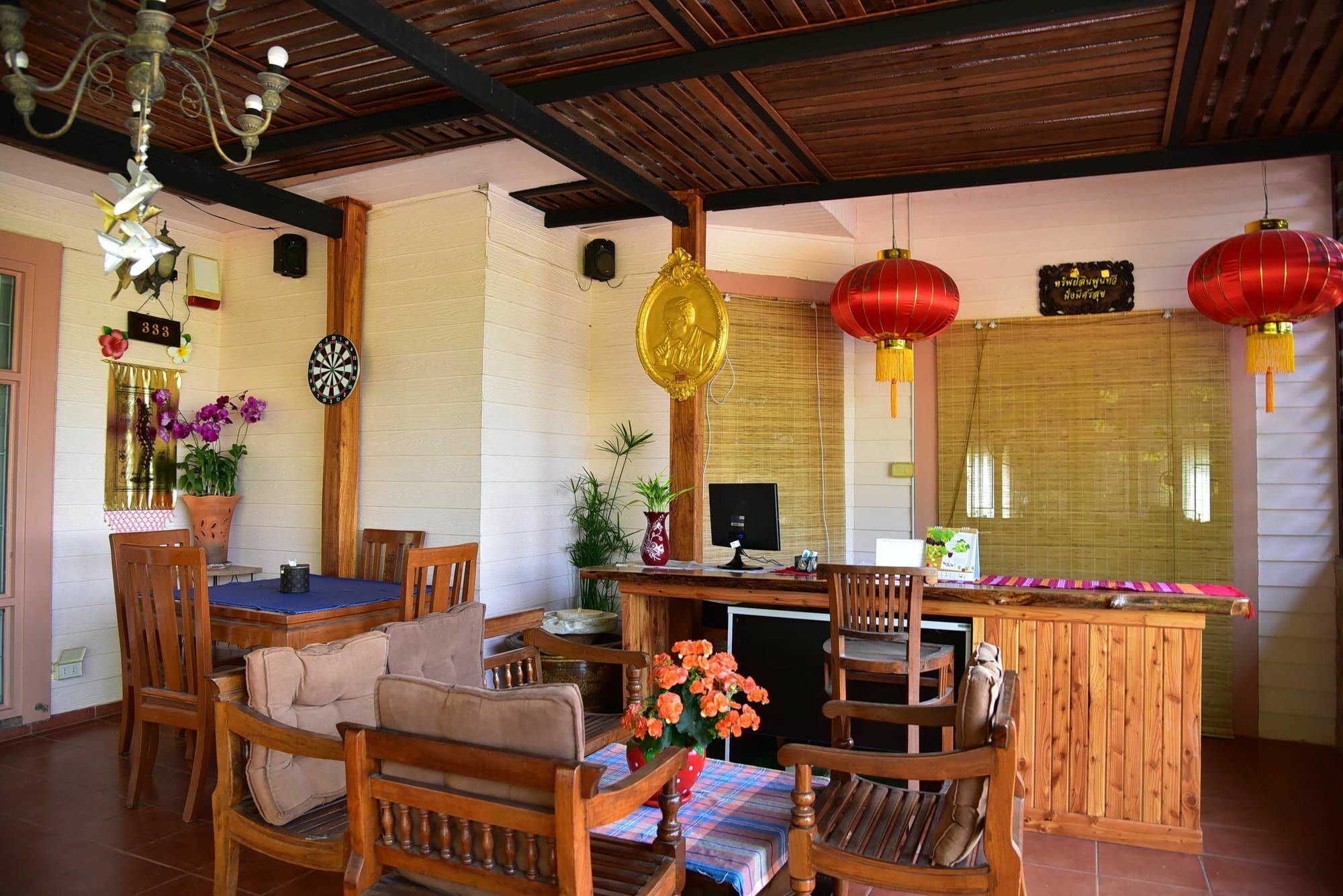 Dusit Talai Resort Nong Nam Daeng Extérieur photo